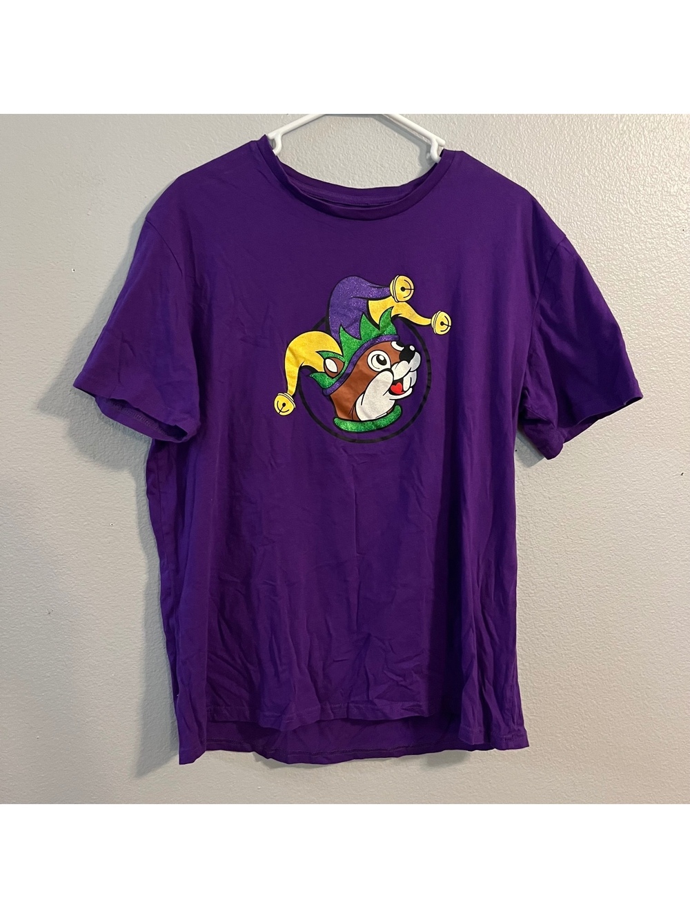 Buc-ee's XL Purple Cotton T-Shirt with Jester Beaver Graphic